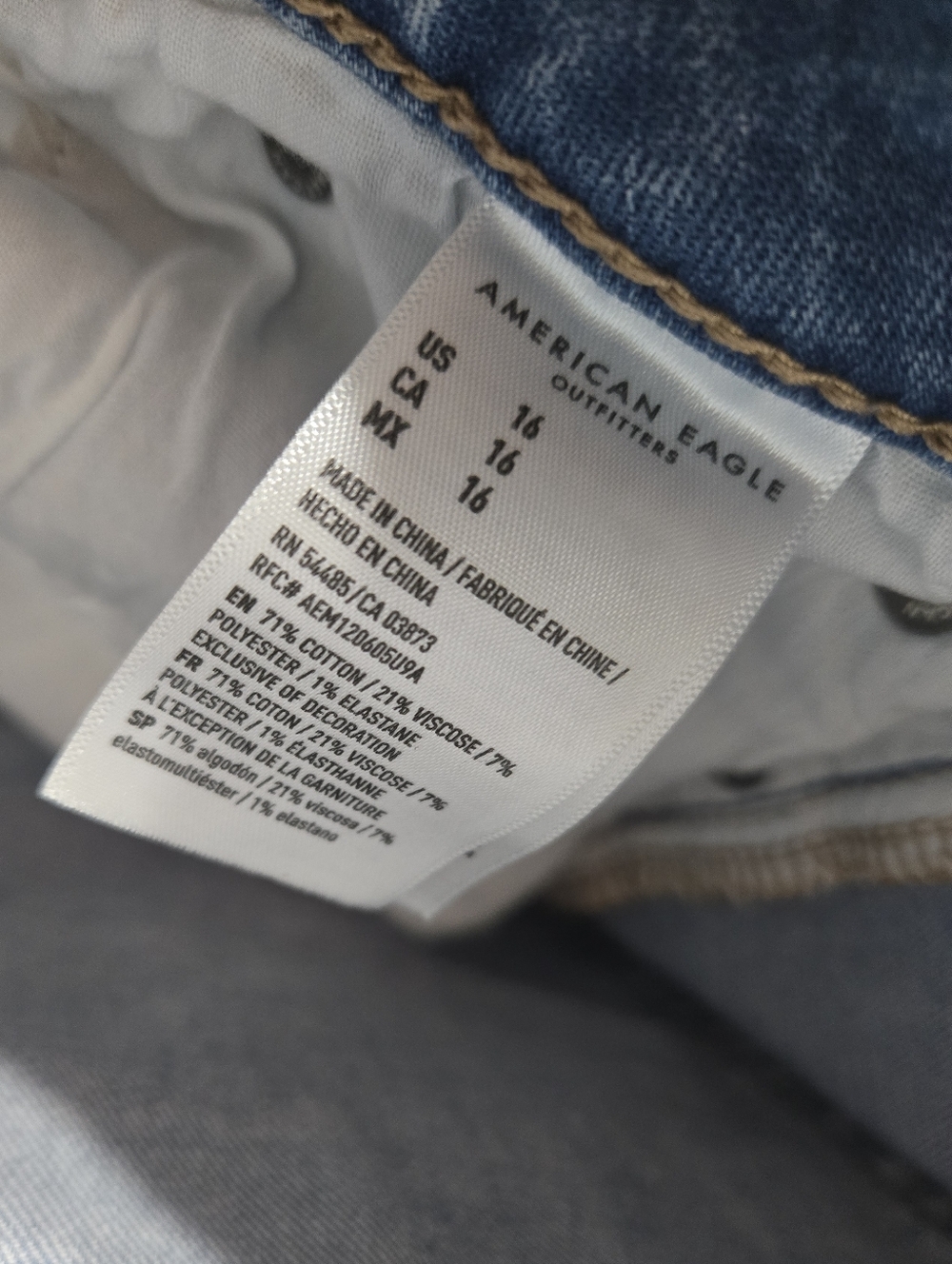 American Eagle Next Level Stretch Midi Distressed Light Wash Shorts GUC Size: 16 - Picture 3 of 5